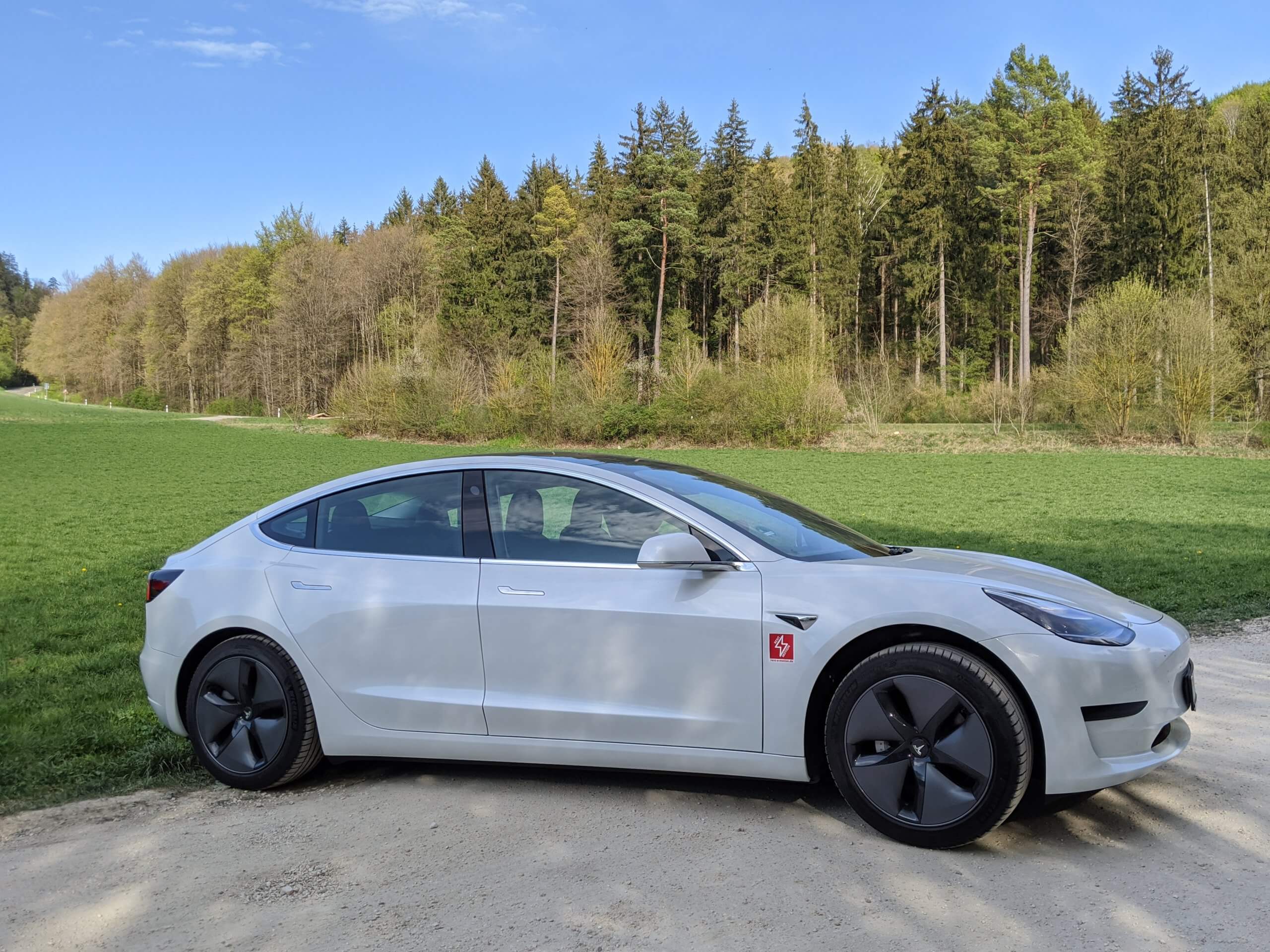 Tesla model 3 mieten ulm