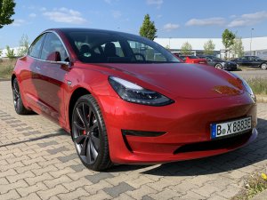 Tesla Model 3 performance mieten Berlin